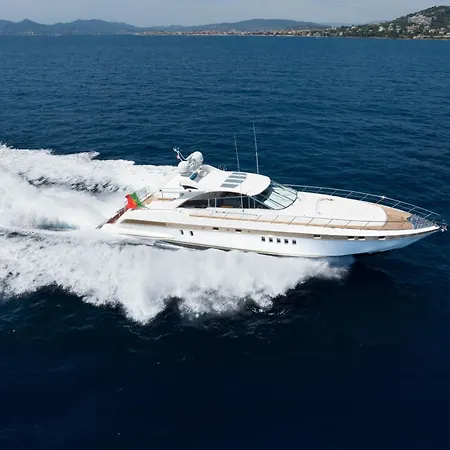 Votre Palace Flottant Sur La Croisette A بوتيل *